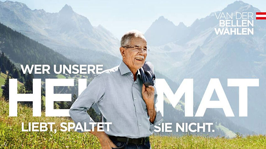 Wahlplakat von Van der Bellen mit alpinem Hintergrund