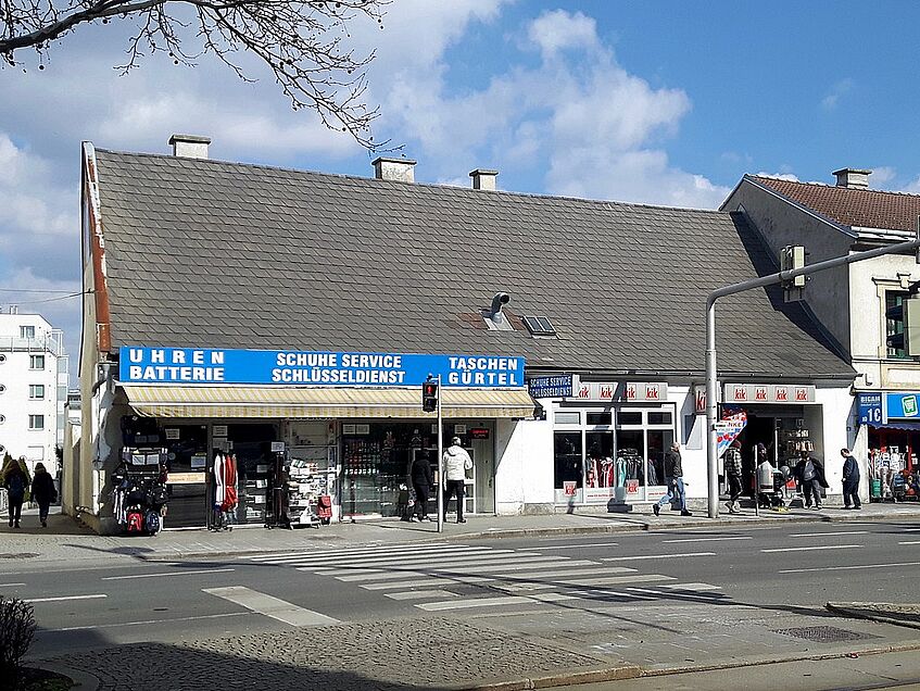 Bild von einer Geschäftsfront, Simmeringer Hauptstraße 123